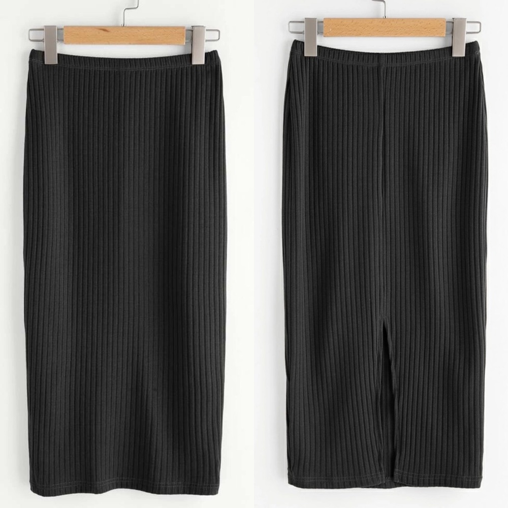 Brown Vented Back Rib Knit Skirt - Picture 4 of 4